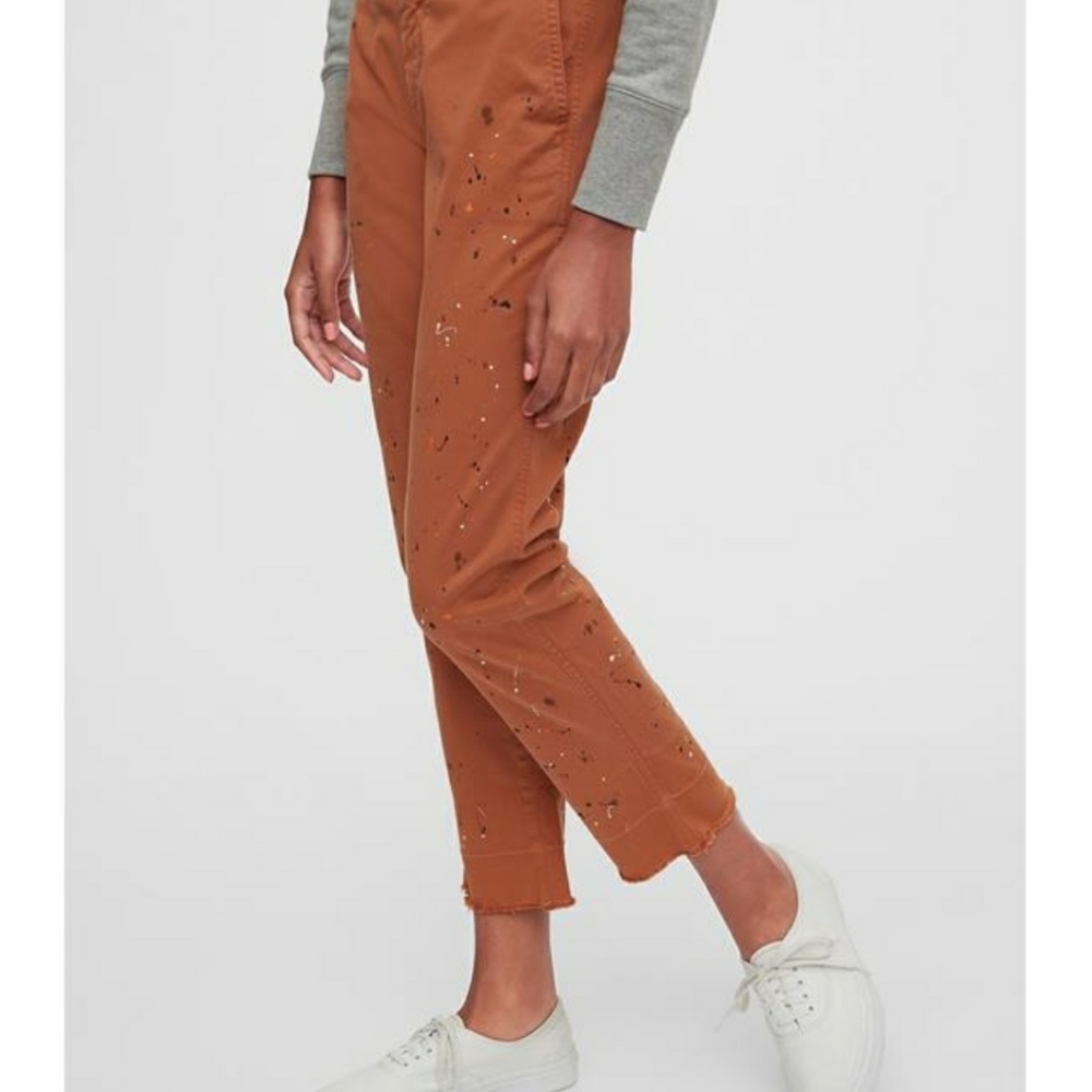 GAP Women's Straight Leg Pants in Brown